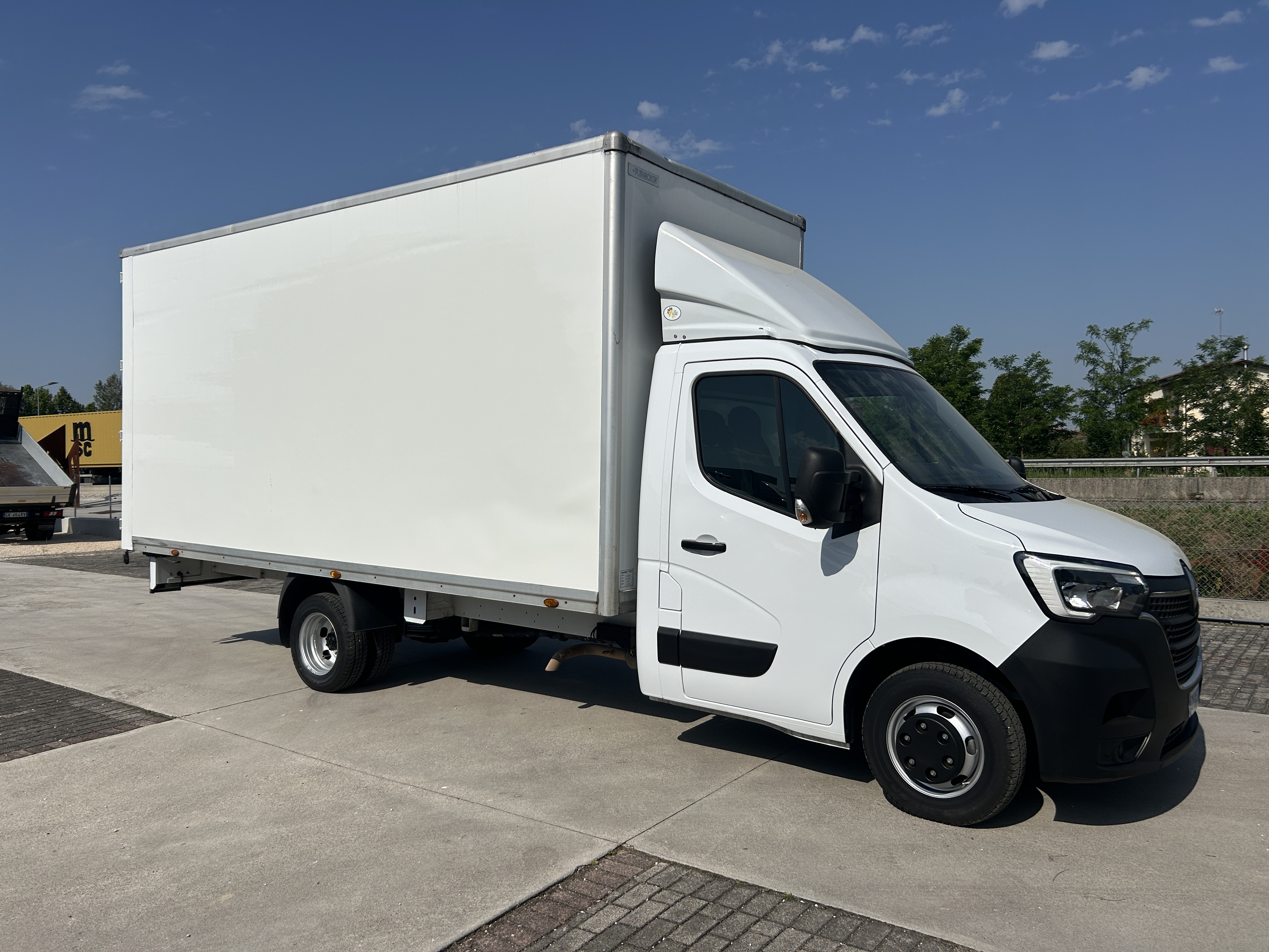 RENAULT MASTER FURGONATURA