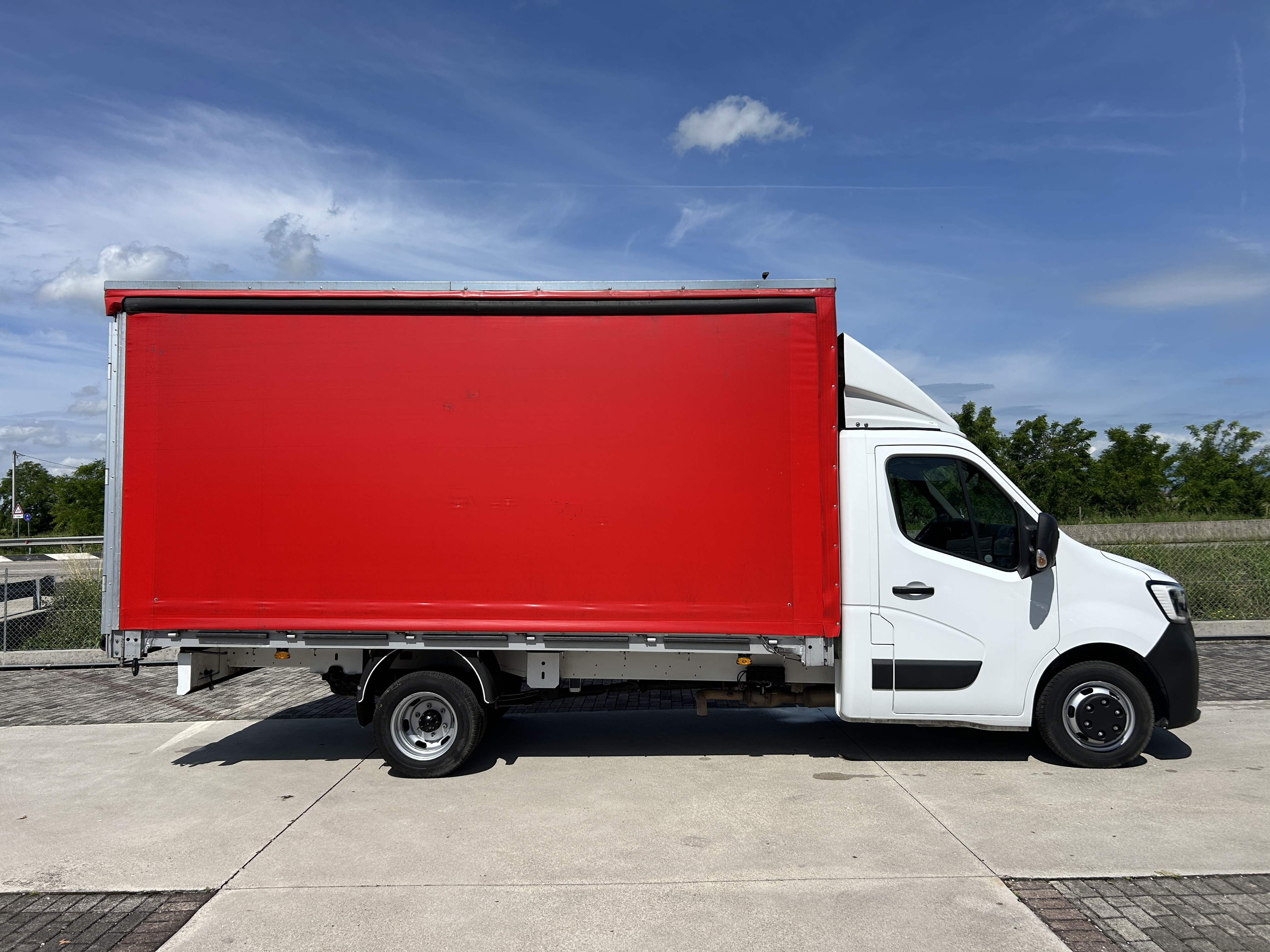 RENAULT MASTER CENTINATO