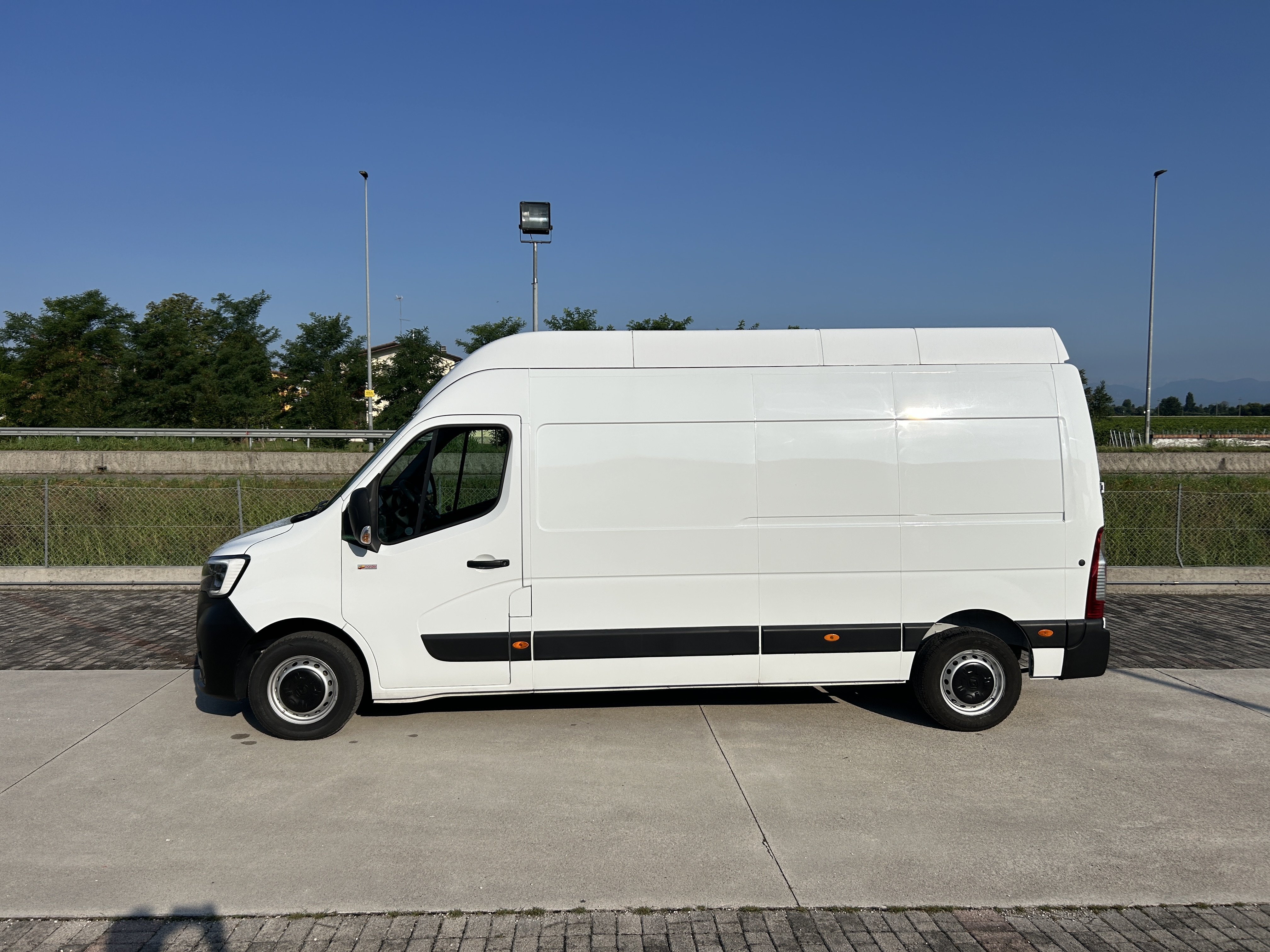 RENAULT MASTER L3H3