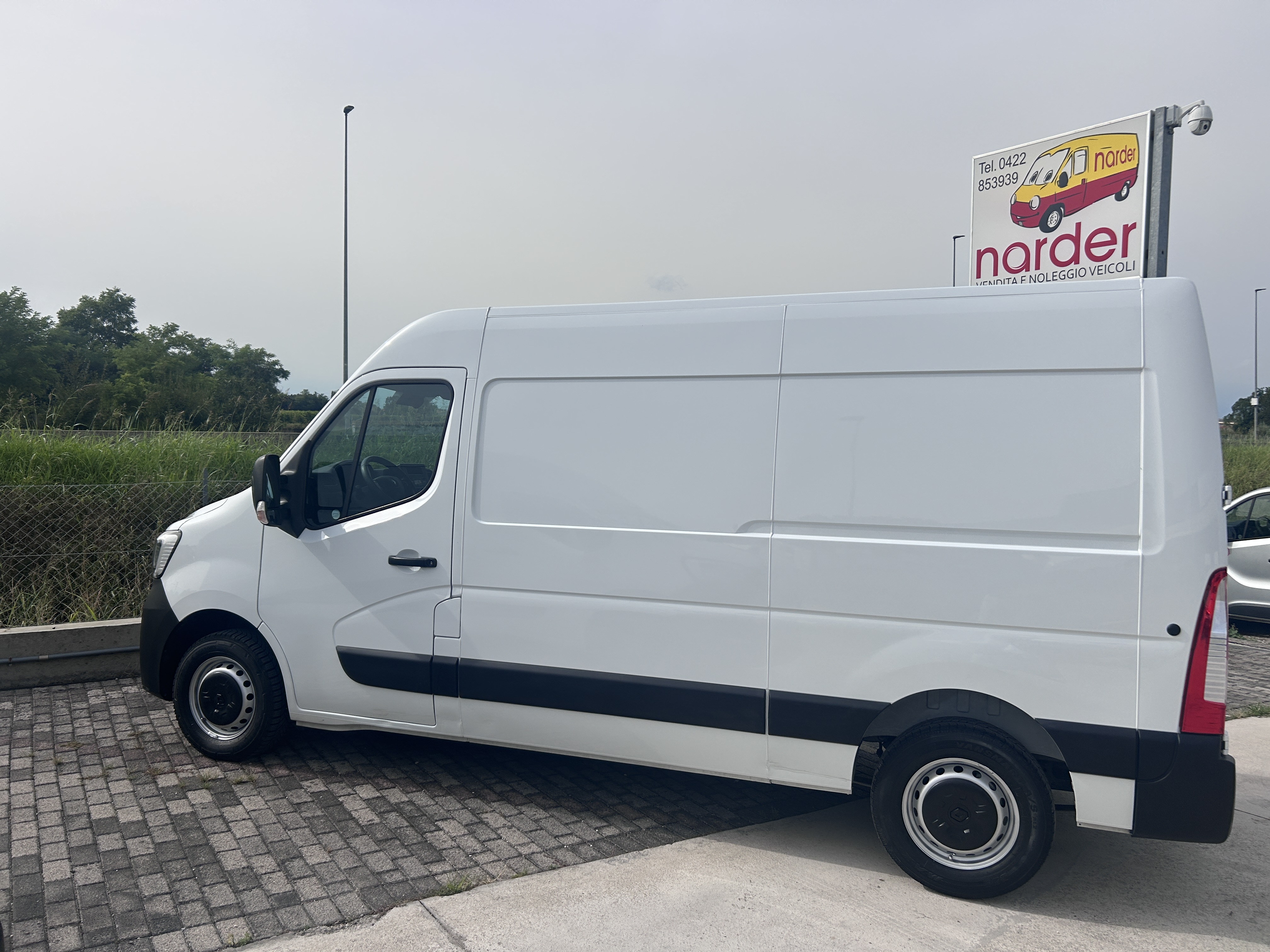 RENAULT MASTER L2H2